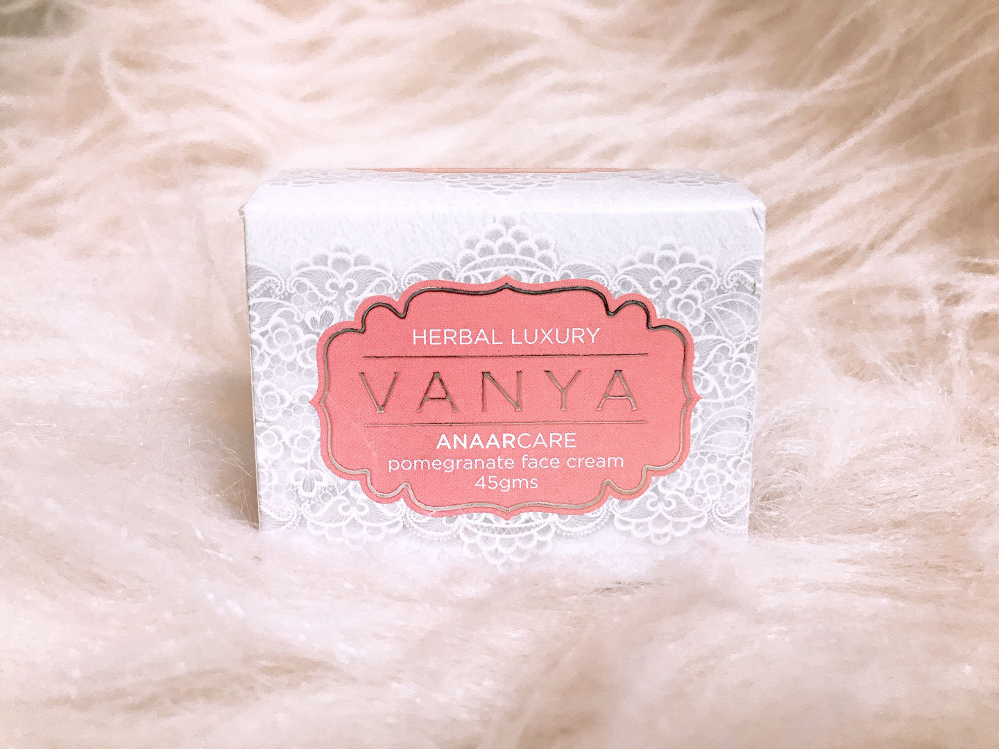 vanya-pomegranate-face-cream-review