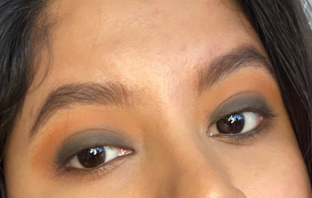 steps of Brown Smokey Eye Makeup