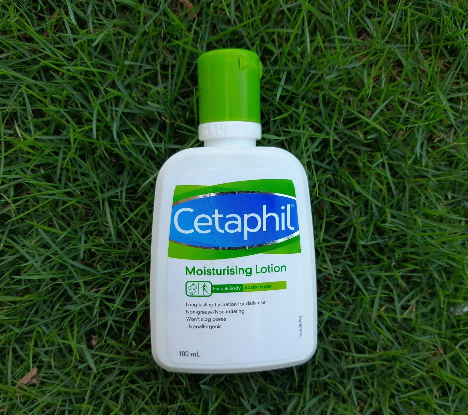 cetaphil-moisturizing-lotion-review-candy-crow