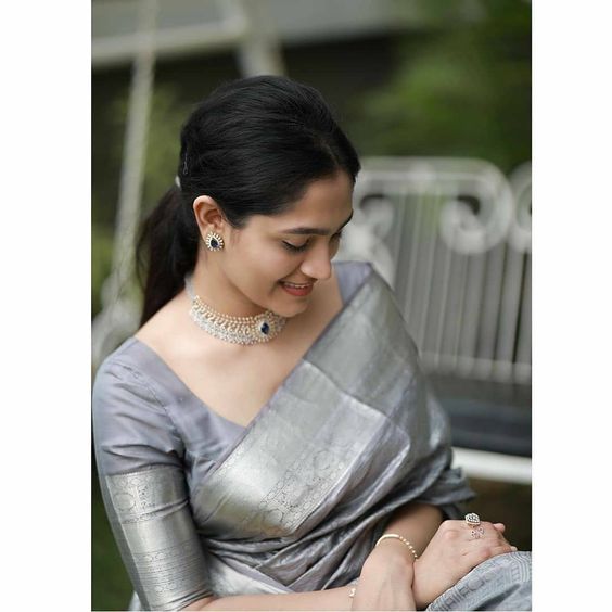 Buy WiMO Ready to wear saree, 1 minute saree, soft chiffon with silver zari  zigzag pattern, contrast blouse with thread and sequin embroidery at  Amazon.in