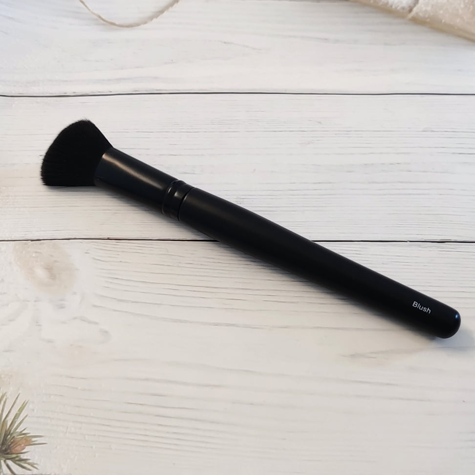 Faces Canada makeup Brush Review