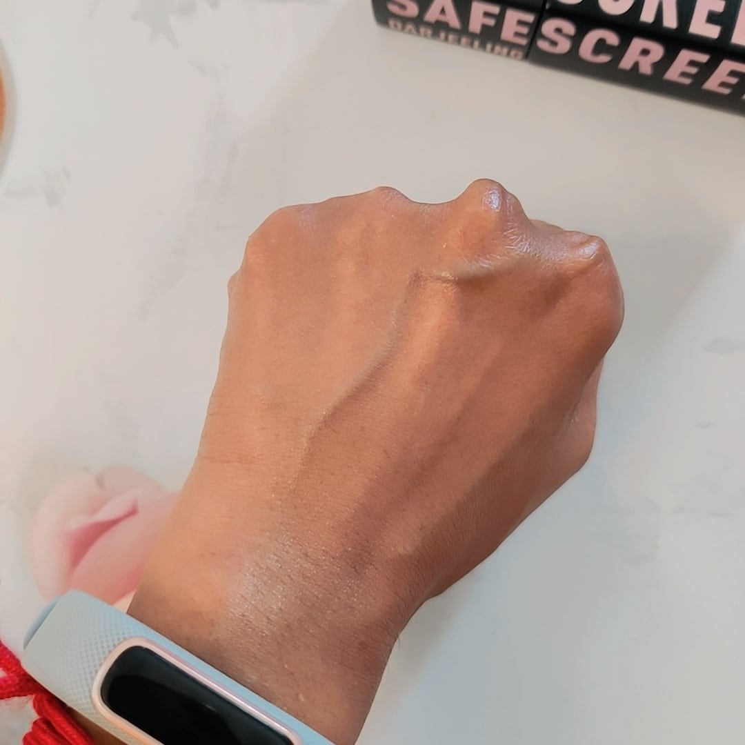 Safescreen Darjeeling Sunscreen on skin
